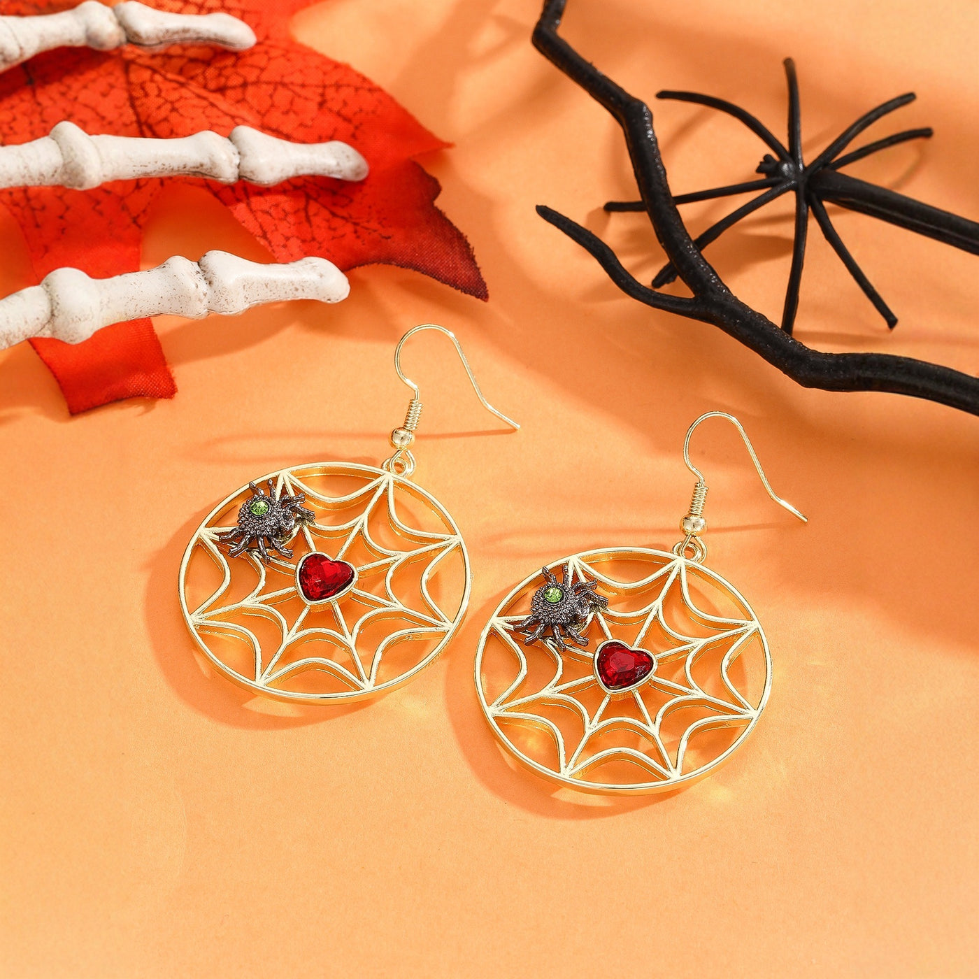 Fashionable And Personalized Spider Web Spider Pendant Earrings