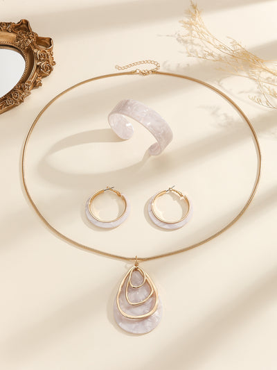 Acrylic Bracelet Earrings Necklace Fashionable Three Piece Set