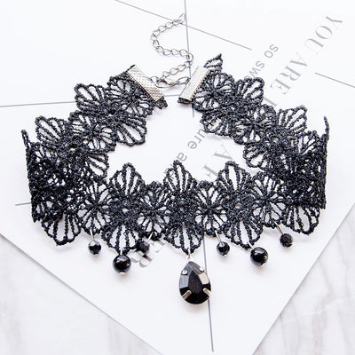 Lace necklace